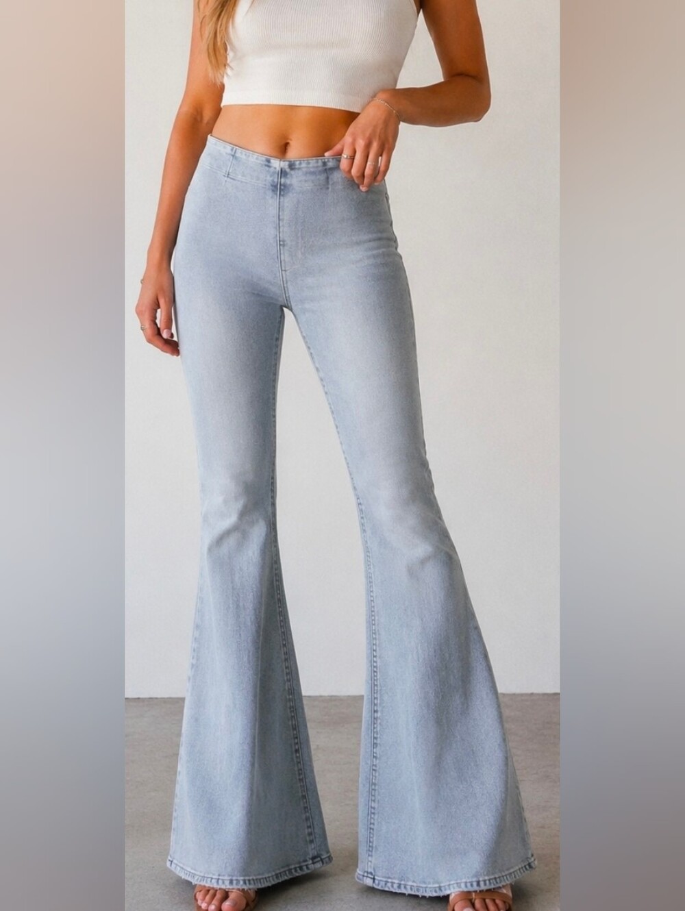 Free People Size 27 Light Wash High Rise Flare Bell Bottom Stretch Jeans